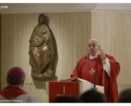 Iglesia pobre, el Evangelio no es teología de la prosperidad: el Papa en su homilía