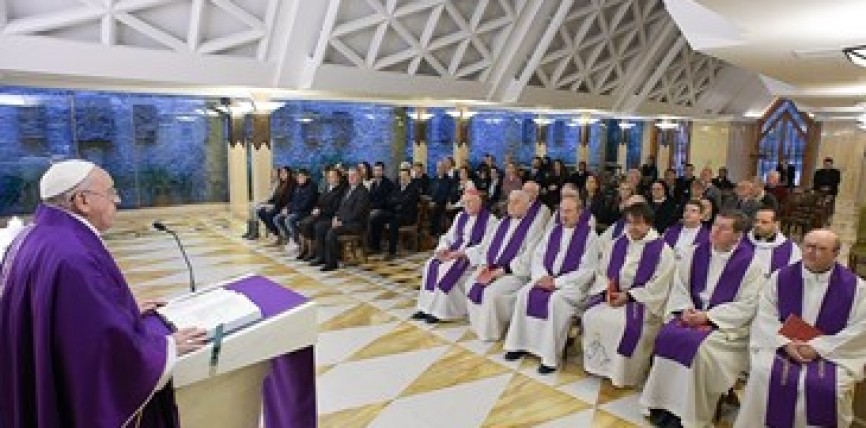 Jamás usar a Dios para cubrir la injusticia, pidió el Papa